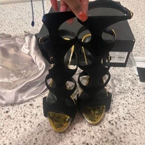 Women’s Size 38.5 Giuseppe Zanotti Design Black and Gold Strappy Sandal